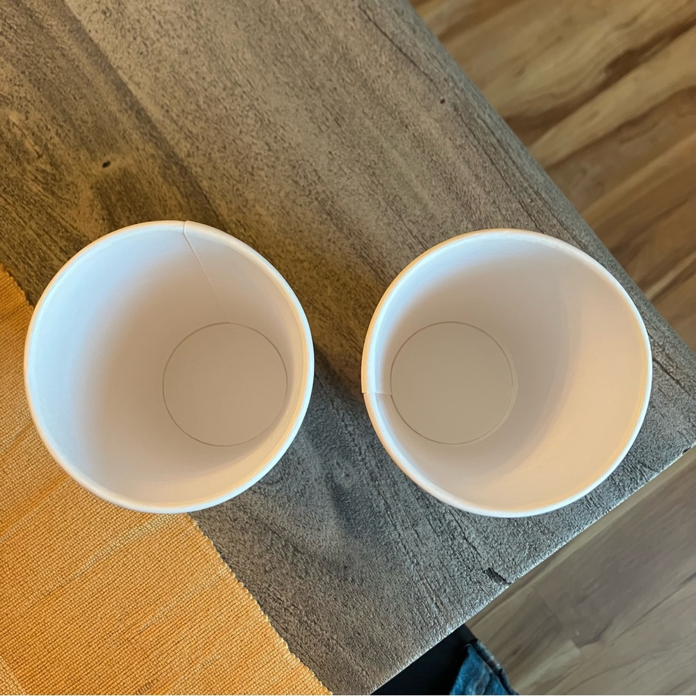 Two Mooby’s purple paper cups from Los Angeles 2020 pop-up - Picture 3 of 6